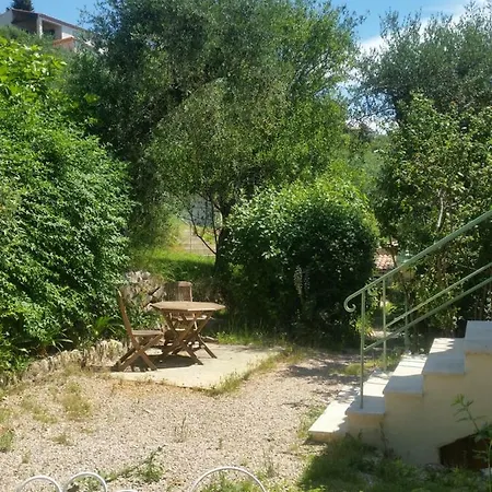205 Route De La Turbie Apartment